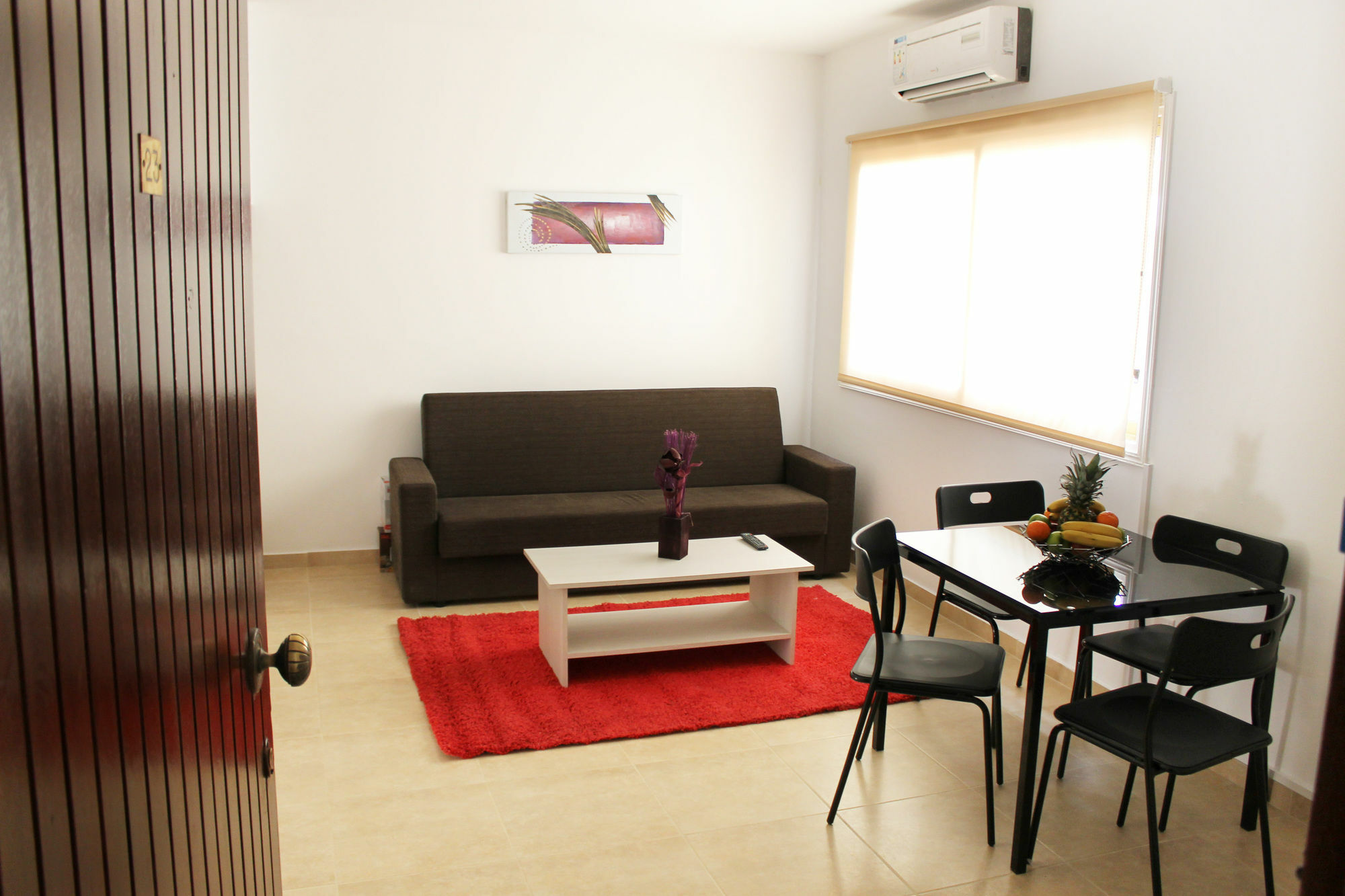 Tiffany City Apartments Larnaca Buitenkant foto